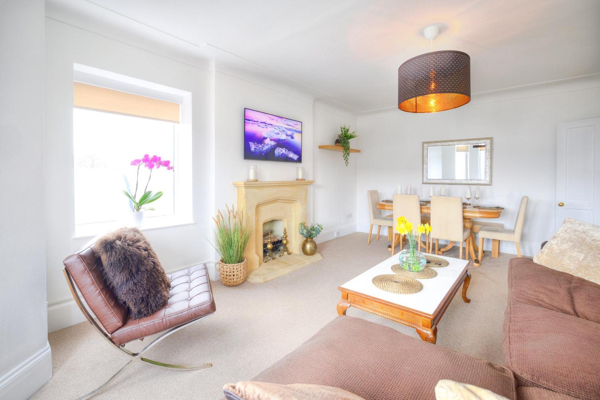 Seaside Spacious 4 Bedroom Nr Town Centre Pet Friendly Sailing & Open Golf Course Holiday home